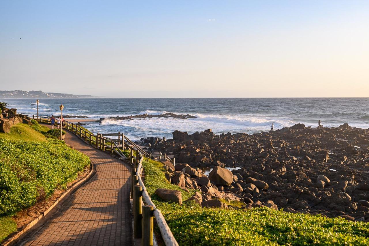 Le Paradis, Self-Catering Beachfront Apartments Ballito Kültér fotó